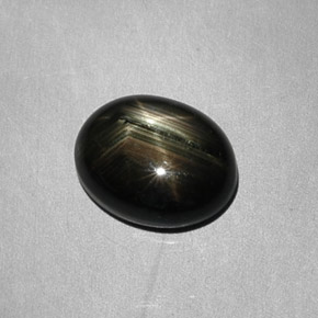 Saphir Étoilé Noire naturelle Coupe ovale, 6.26 ct, Opaque