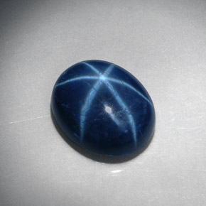Saphir Étoilé Bleu naturelle Coupe ovale, 5.54 ct, Opaque