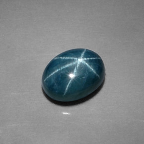 Saphir étoilé bleue naturelle coupe ovale, 2,14 ct, opaque