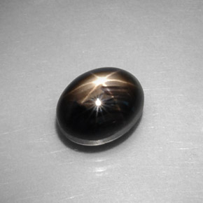 Saphir Étoilé Noire naturelle Coupe ovale, 3.02 ct, Opaque