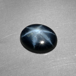 Saphir Étoilé Bleu foncé naturelle Coupe ovale, 1.56 ct, Translucide