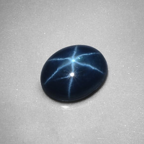 Saphir Étoilé Bleu naturelle Coupe ovale, 2.34 ct, Opaque