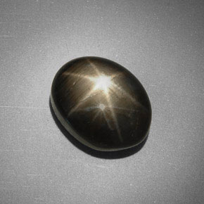 Saphir Étoilé Noire naturelle Coupe ovale, 5.63 ct, Opaque