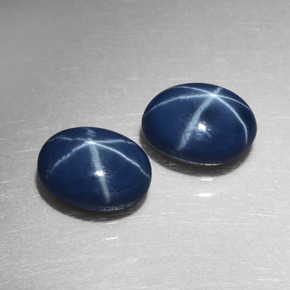 Achetez naturel ct Bleu Saphir Étoilé gems, Coupe ovale, En provenance Thaïlande chez GemSelect. En stock, livraison internationale!
