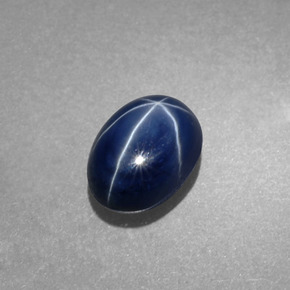 Saphir Étoilé Bleu naturelle Coupe ovale, 2.20 ct, Opaque