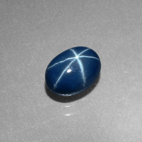 Saphir Étoilé Bleu naturelle Coupe ovale, 1.62 ct, Opaque