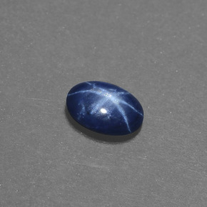 Saphir étoilé bleue naturelle coupe ovale, 0,50 ct, opaque