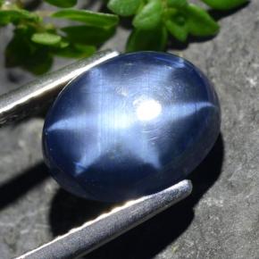 Saphir étoilé bleue naturelle coupe ovale, 4,01 ct, opaque