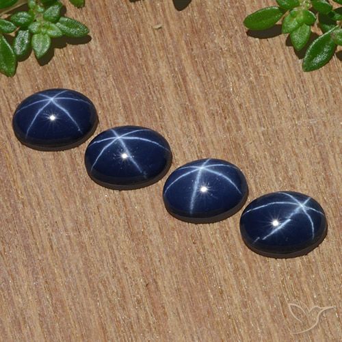 4.52ctw Naturel Bleu crépuscule Saphir étoilé, ovale, Opaque