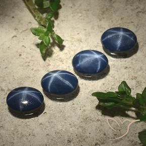 Shop natural 2.89ct Bleu foncé Saphir étoilé gems, ovale, from Thaïlande at GemSelect. In stock, global shipping!