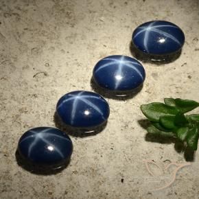 Shop natural 3.01ct Bleu foncé Saphir étoilé gems, ovale, from Thaïlande at GemSelect. In stock, global shipping!