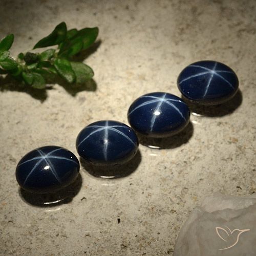 Shop natural 6.11ct Bleu foncé Saphir étoilé gems, ovale, from Thaïlande at GemSelect. In stock, global shipping!
