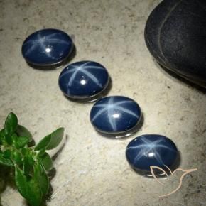 Shop natural 4.20ct Bleu foncé Saphir étoilé gems, ovale, from Thaïlande at GemSelect. In stock, global shipping!