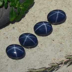 Shop natural 3.80ct Bleu foncé Saphir étoilé gems, ovale, from Thaïlande at GemSelect. In stock, global shipping!