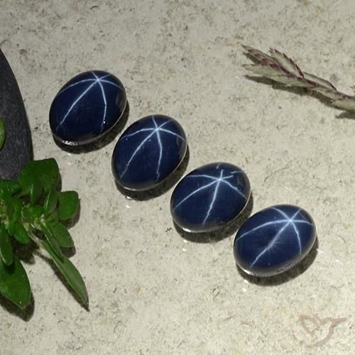 Shop natural 6.34ct Bleu foncé Saphir étoilé gems, ovale, from Thaïlande at GemSelect. In stock, global shipping!