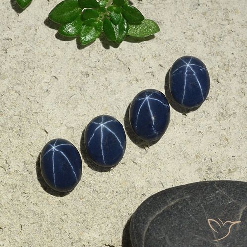 3.86ctw Naturel Bleu foncé Saphir étoilé, ovale, Opaque