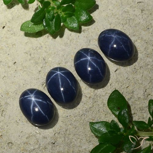4.39ctw Naturel Bleu foncé Saphir étoilé, ovale, Opaque