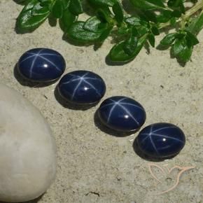 Shop natural 4.95ct Bleu foncé Saphir étoilé gems, ovale, from Thaïlande at GemSelect. In stock, global shipping!