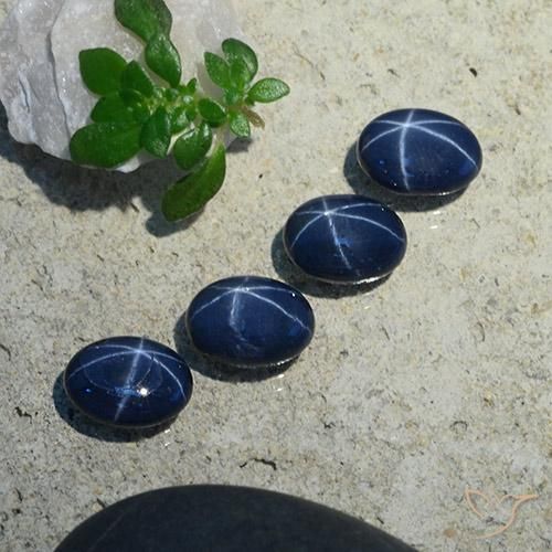 4.71ctw Naturel Bleu foncé Saphir étoilé, ovale, Opaque