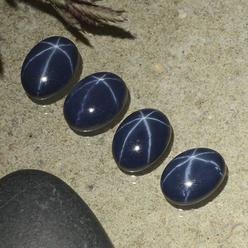 Shop natural 4.29ct Bleu foncé Saphir étoilé gems, ovale, from Thaïlande at GemSelect. In stock, global shipping!