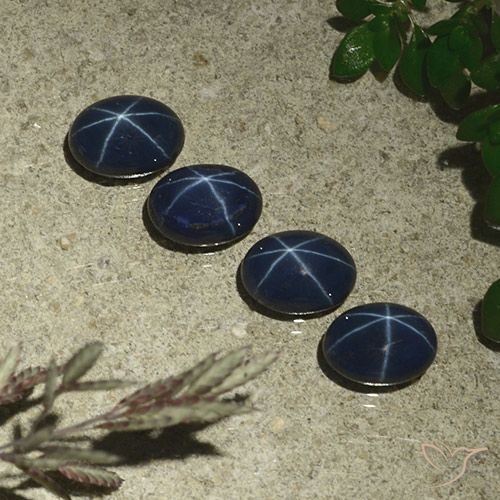 Achetez naturel 4,35ct bleue saphir étoilé gems, coupe ovale, en provenance thaïlande chez gemselect. en stock, livraison internationale!