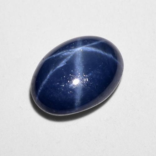 Saphir étoilé bleue naturelle coupe ovale, 1,28 ct, translucide