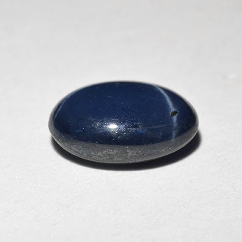 Saphir étoilé bleue naturelle coupe ovale, 1,18 ct, opaque