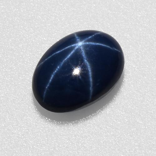 Saphir Étoilé Bleu foncé naturelle Coupe ovale, 1.07 ct, Translucide