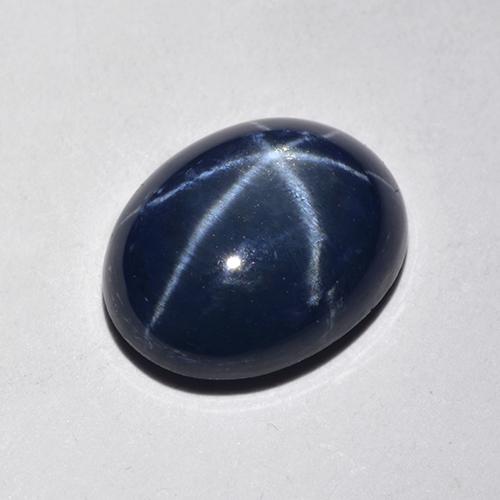 Saphir Étoilé Bleu royal naturelle Coupe ovale, 3.89 ct, Translucide