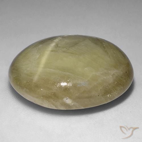 Saphir étoilé Jaune terreux naturelle ovale, 44.94 ct, Opaque