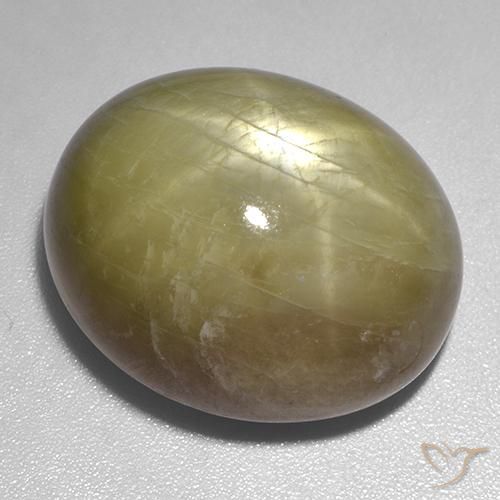 Saphir étoilé Jaune doré naturelle ovale, 54.80 ct, Opaque