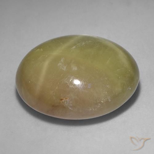 Saphir étoilé Jaune doré naturelle ovale, 32.10 ct, Opaque