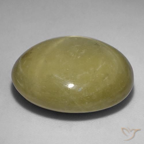 Saphir étoilé Jaune doré naturelle ovale, 30.19 ct, Opaque