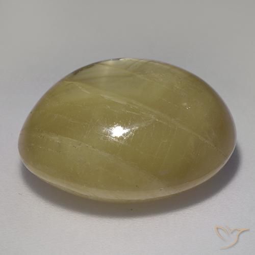 Saphir étoilé Jaune doré naturelle ovale, 28.87 ct, Opaque