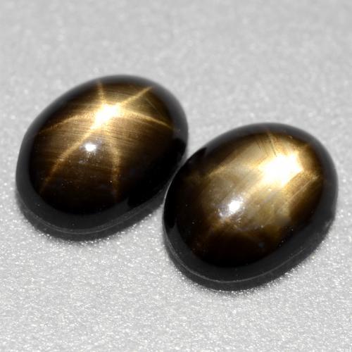 Achetez naturel 2.61ct Noire Saphir Étoilé gems, Coupe ovale, En provenance Thaïlande chez GemSelect. En stock, livraison internationale!