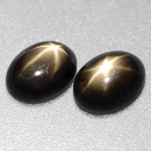 Achetez naturel 1,81ct noir saphir étoilé gems, coupe ovale, en provenance thaïlande chez gemselect. en stock, livraison internationale!