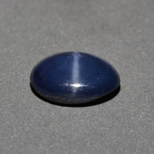 Saphir étoilé bleue naturelle coupe ovale, 1,00 ct, opaque