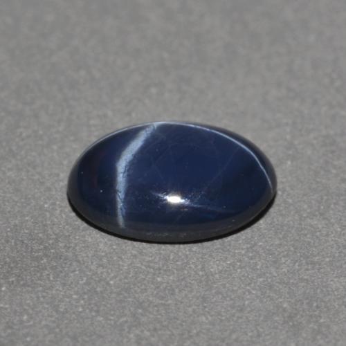 Saphir Étoilé Bleu marine naturelle Coupe ovale, 0.97 ct, Opaque
