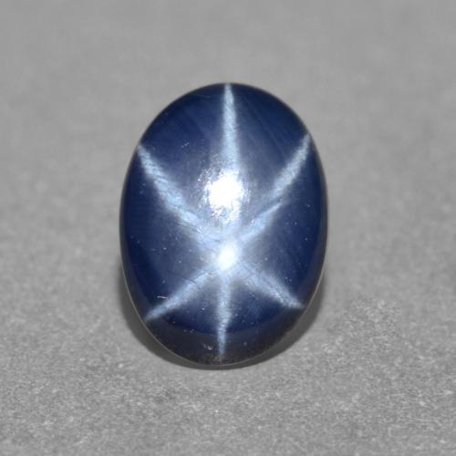 Saphir Étoilé Bleu foncé naturelle Coupe ovale, 0.99 ct, Translucide