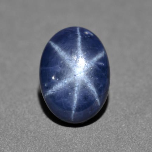 Saphir étoilé bleue naturelle coupe ovale, 1,30 ct, opaque