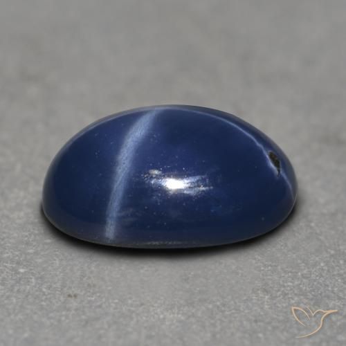 Saphir Étoilé Bleu marine naturelle Coupe ovale, 1.25 ct, Translucide