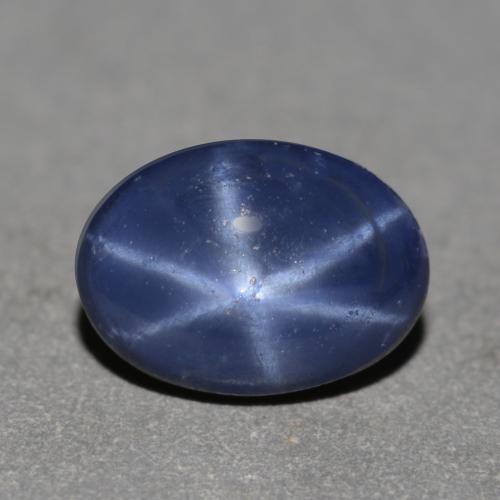 Saphir Étoilé Bleu marine naturelle Coupe ovale, 0.92 ct, Translucide