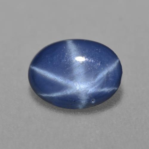 Saphir Étoilé Bleu marine naturelle Coupe ovale, 0.80 ct, Translucide
