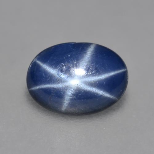 Saphir étoilé bleue naturelle coupe ovale, 1,16 ct, translucide