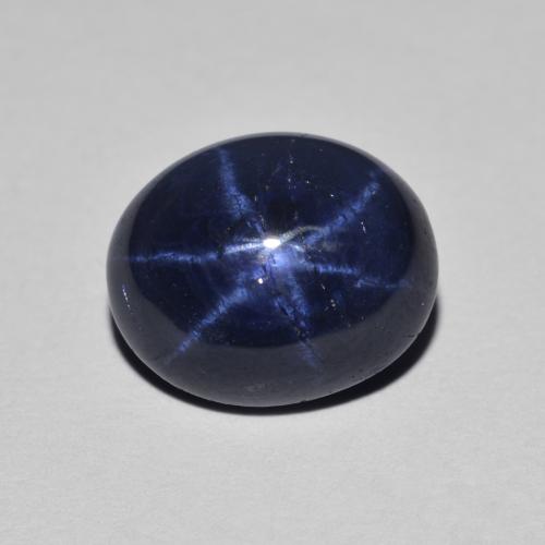 Saphir étoilé bleue naturelle coupe ovale, 3,93 ct, opaque