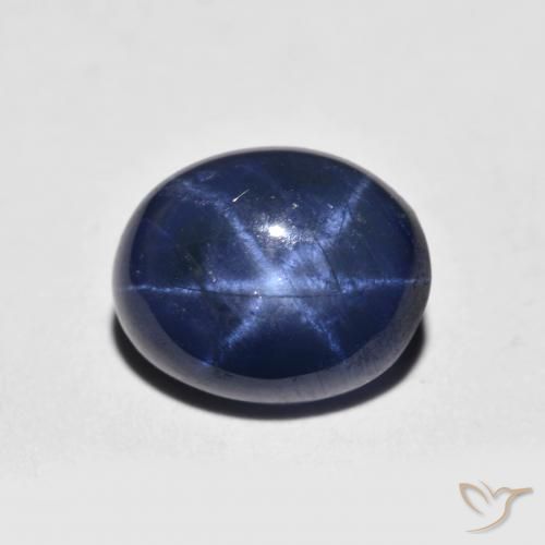 Saphir étoilé bleue naturelle coupe ovale, 2,70 ct, opaque
