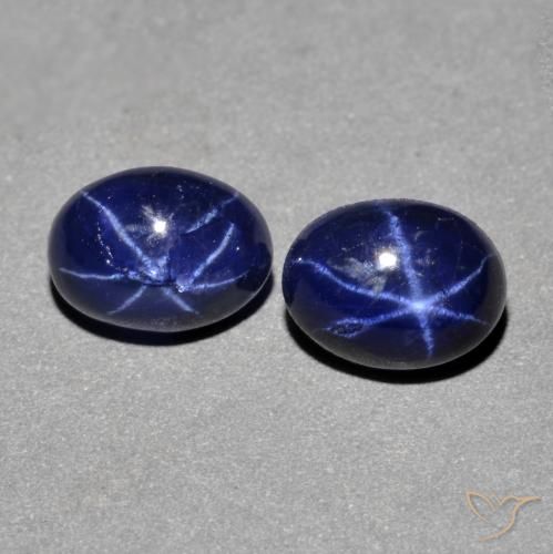 3.18ctw Naturel Bleu marine Saphir étoilé, ovale, Opaque