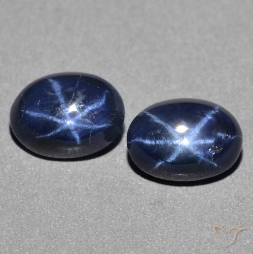 2.69ctw Naturel Bleu foncé Saphir étoilé, ovale, Opaque