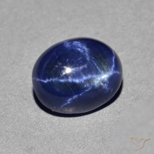 Saphir étoilé Bleu marine naturelle ovale, 4.02 ct, Opaque