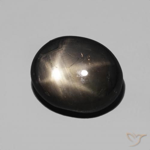 Saphir étoilé Noire naturelle ovale, 4.92 ct, Opaque